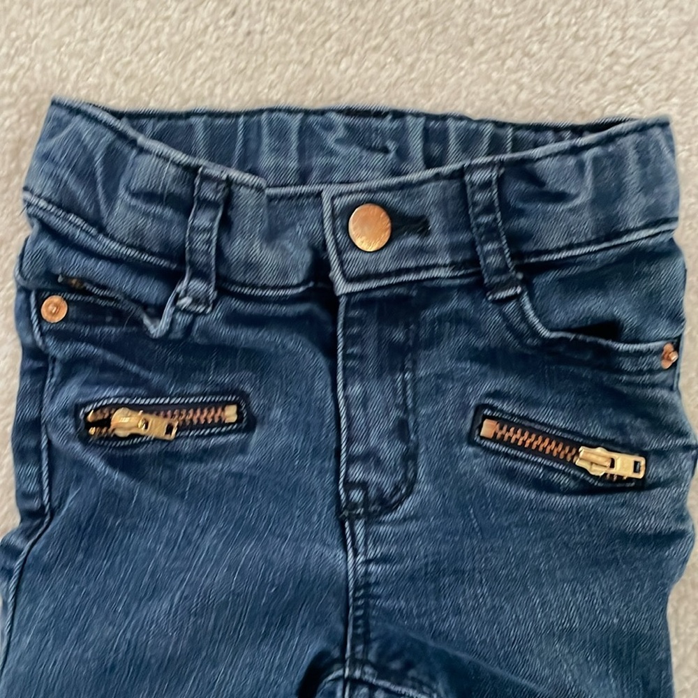 Super cute zipper jeans - Picture 2 of 4